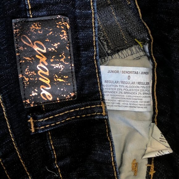 Grane Jeans Make a Statement Low Rise Flare Dark Wash Blue Womens Size 0 Junior - Picture 4 of 16